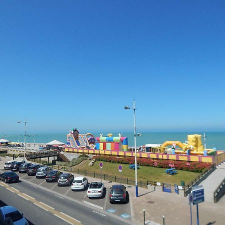 Residence Du Bord De Mer 9 Appartements Avec Une Vraie Vue Mer Le Tréport Zewnętrze zdjęcie