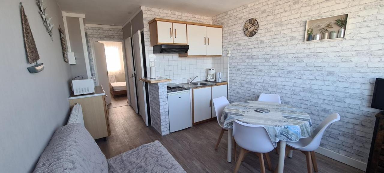 Residence Du Bord De Mer 9 Appartements Avec Une Vraie Vue Mer Le Tréport Zewnętrze zdjęcie
