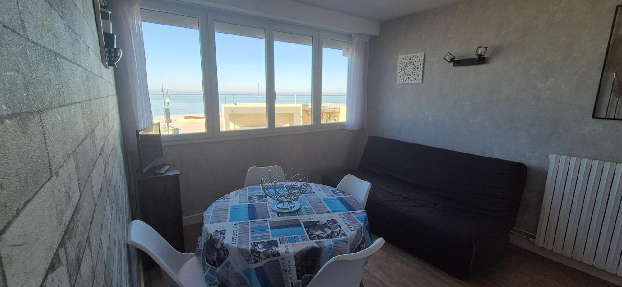 Residence Du Bord De Mer 9 Appartements Avec Une Vraie Vue Mer Le Tréport Zewnętrze zdjęcie
