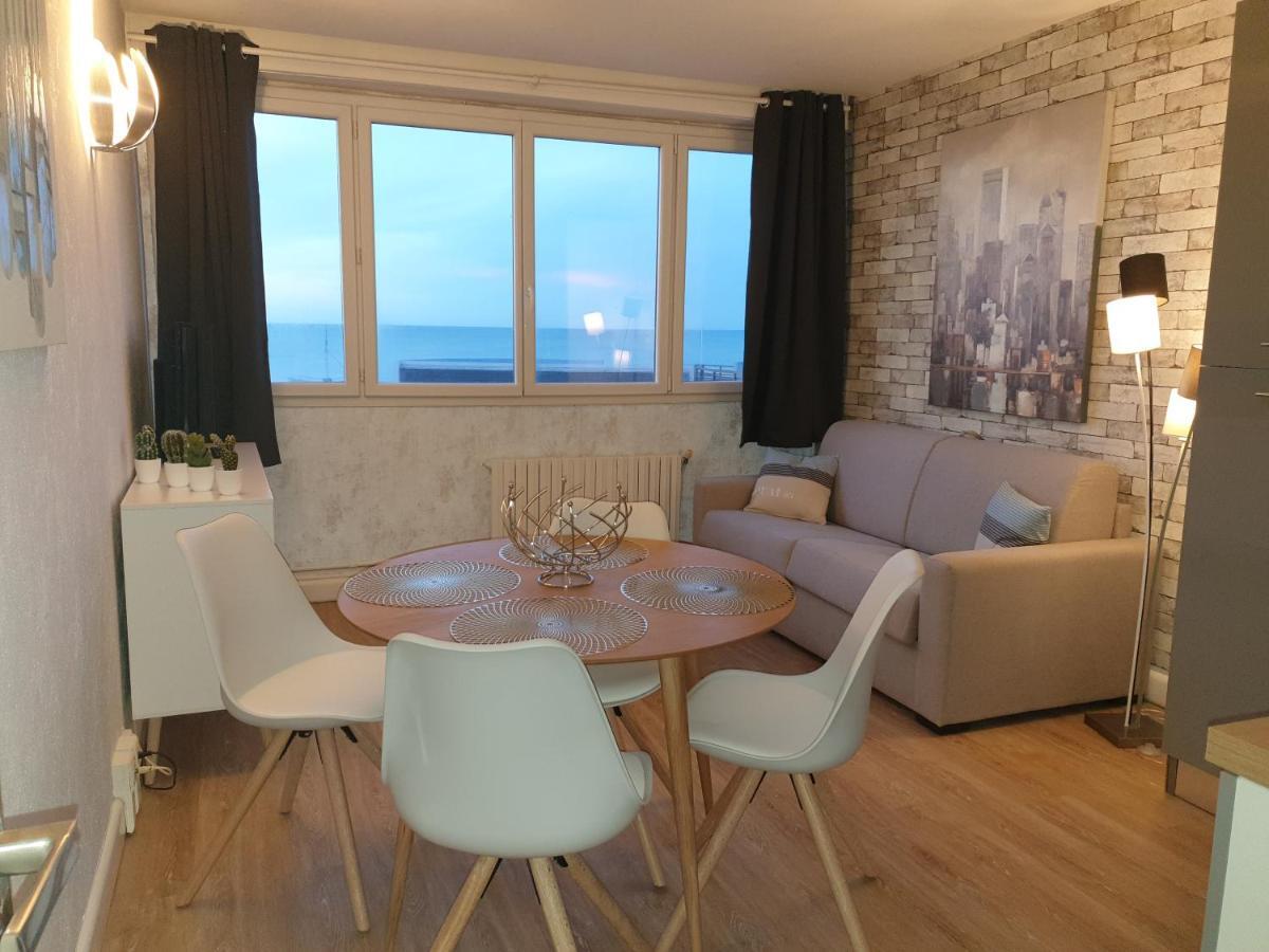 Residence Du Bord De Mer 9 Appartements Avec Une Vraie Vue Mer Le Tréport Zewnętrze zdjęcie